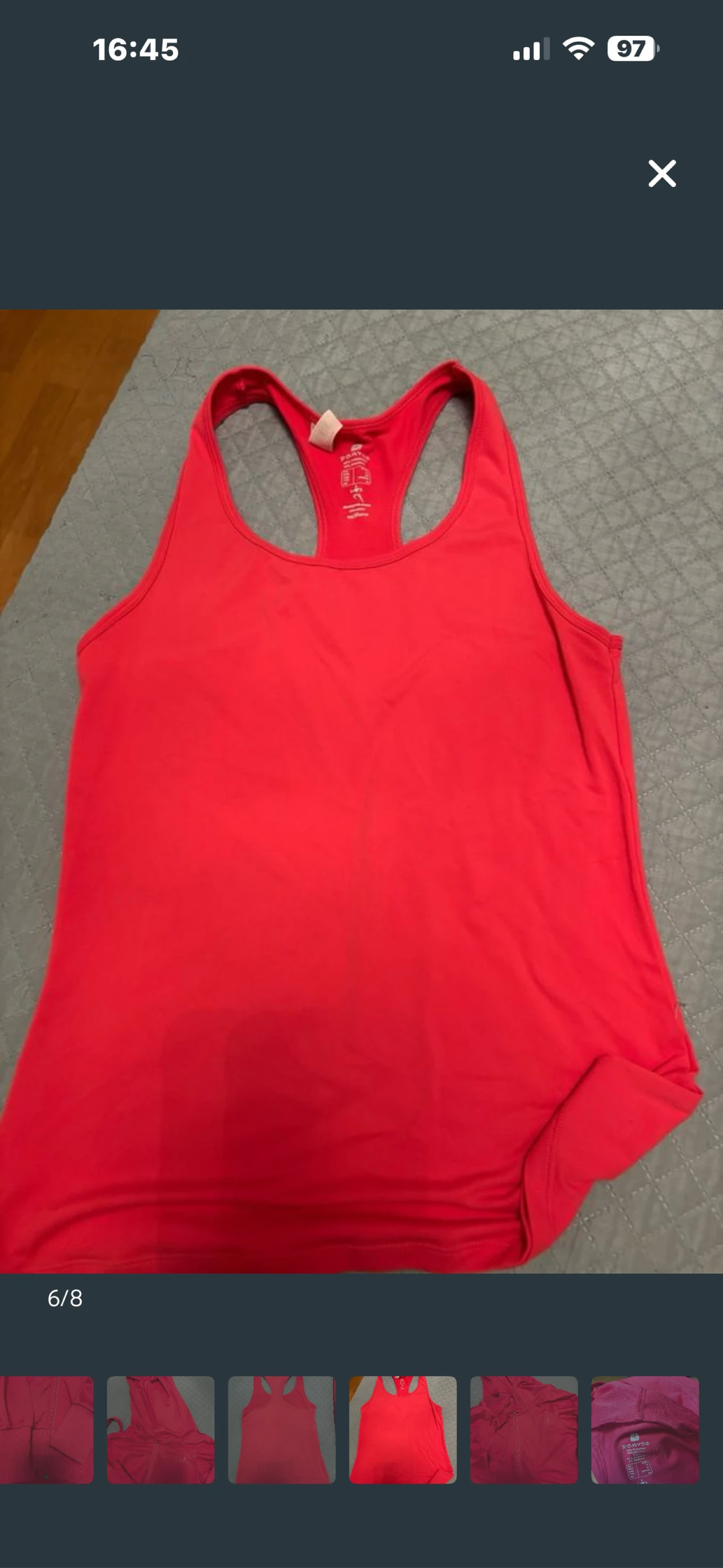 Chaqueta y camiseta de deporte, chica – photo 6